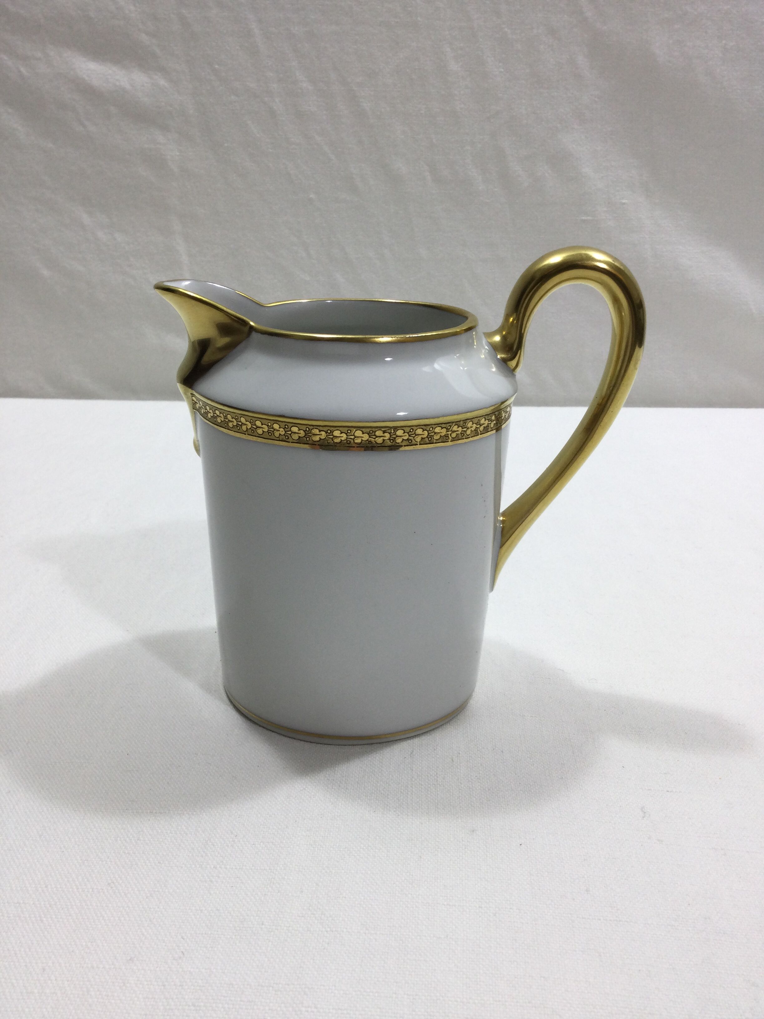 Limoges - Porcelain tea set