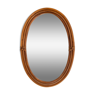 Vintage oval rattan mirror - 70s style, honey blonde and dark brown color
