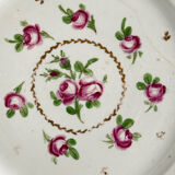 Niderviller porcelain plate | decorated with small roses in the