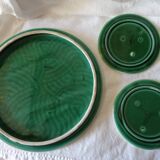 Pie dish and its duo of bottle cup
