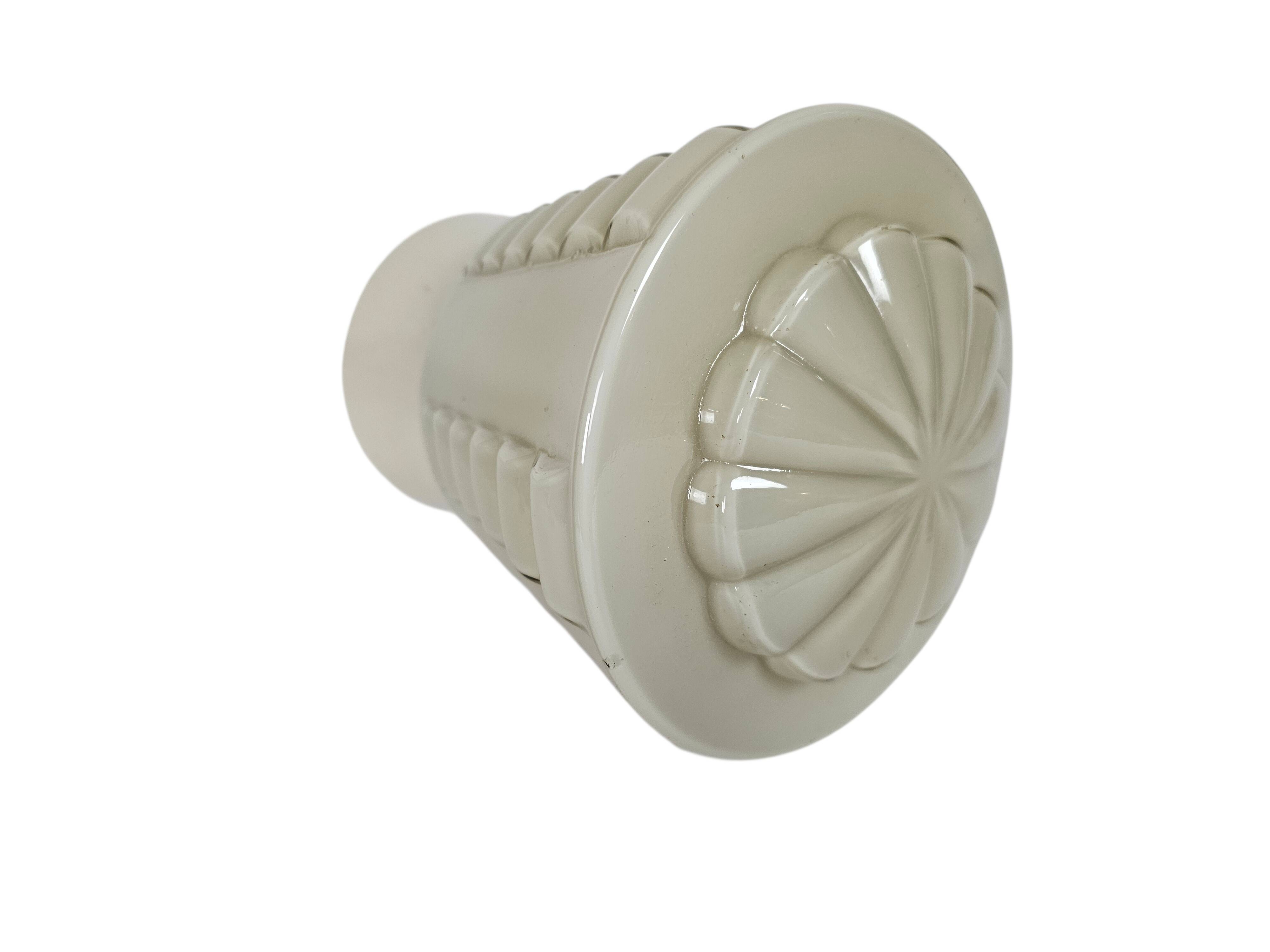 Thabur - opaline ceiling lamp - Art Deco - Holland - 2nd quarter of the 20t