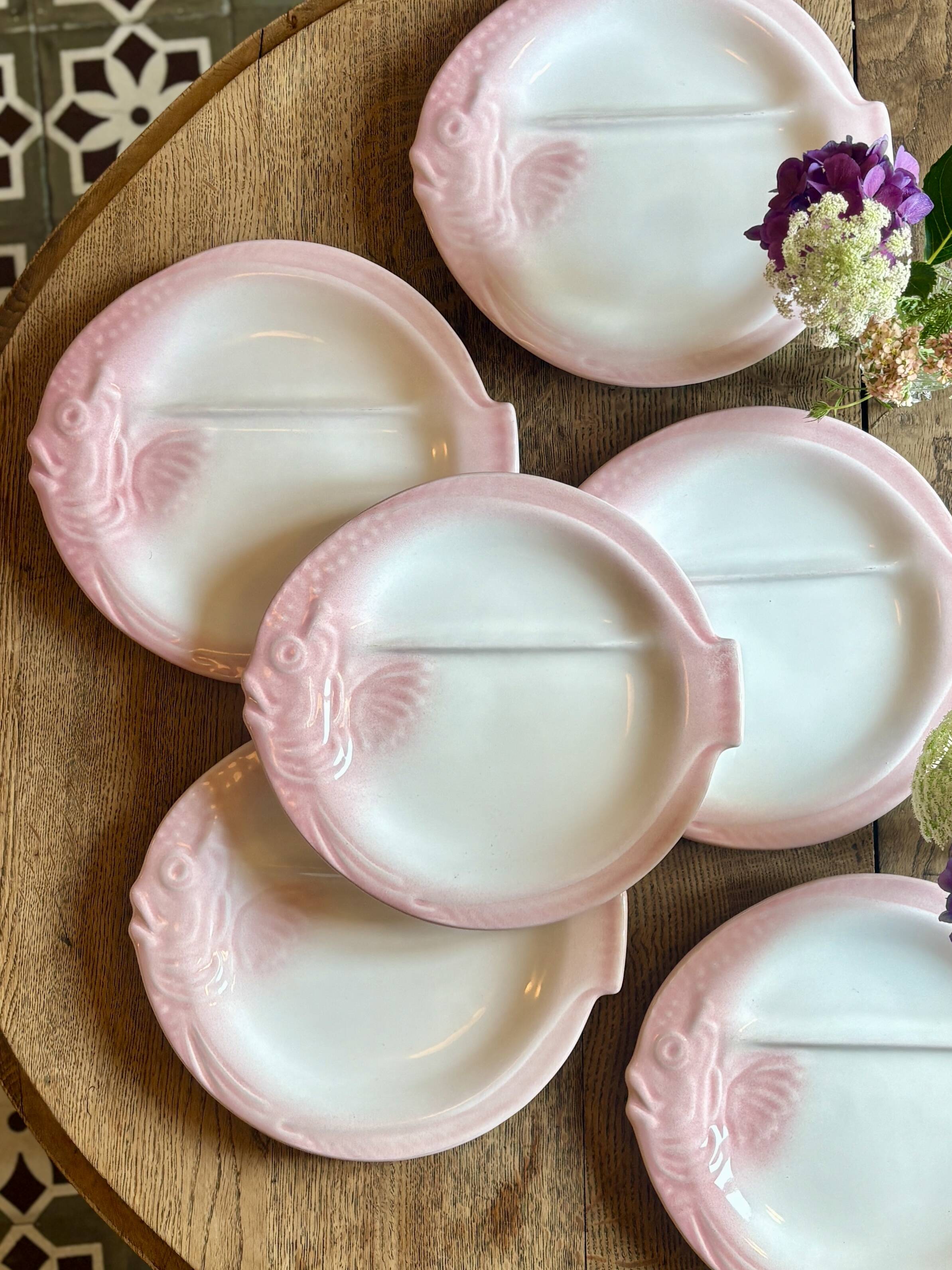 Set of 6 vintage plates in the shape of pink and gray fish - Nidervillier
