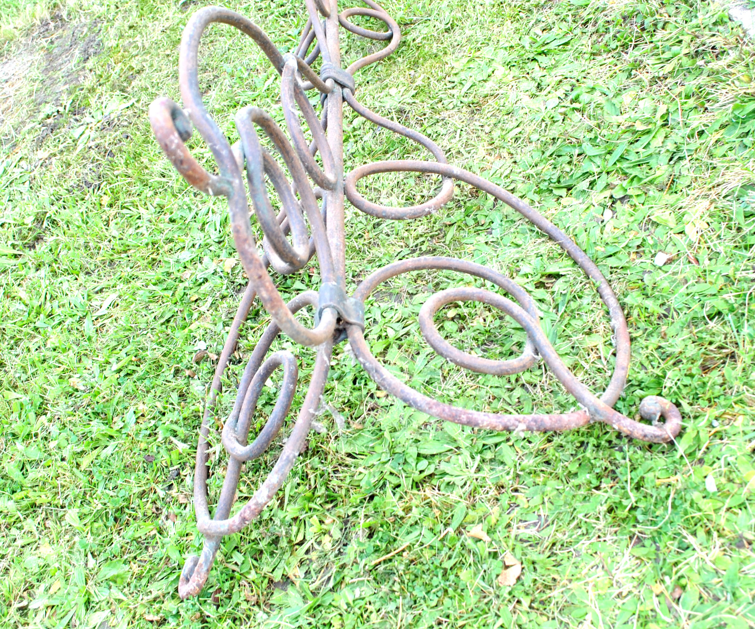 Vintage wrought iron lamp foot, volutes tripod floor lamp