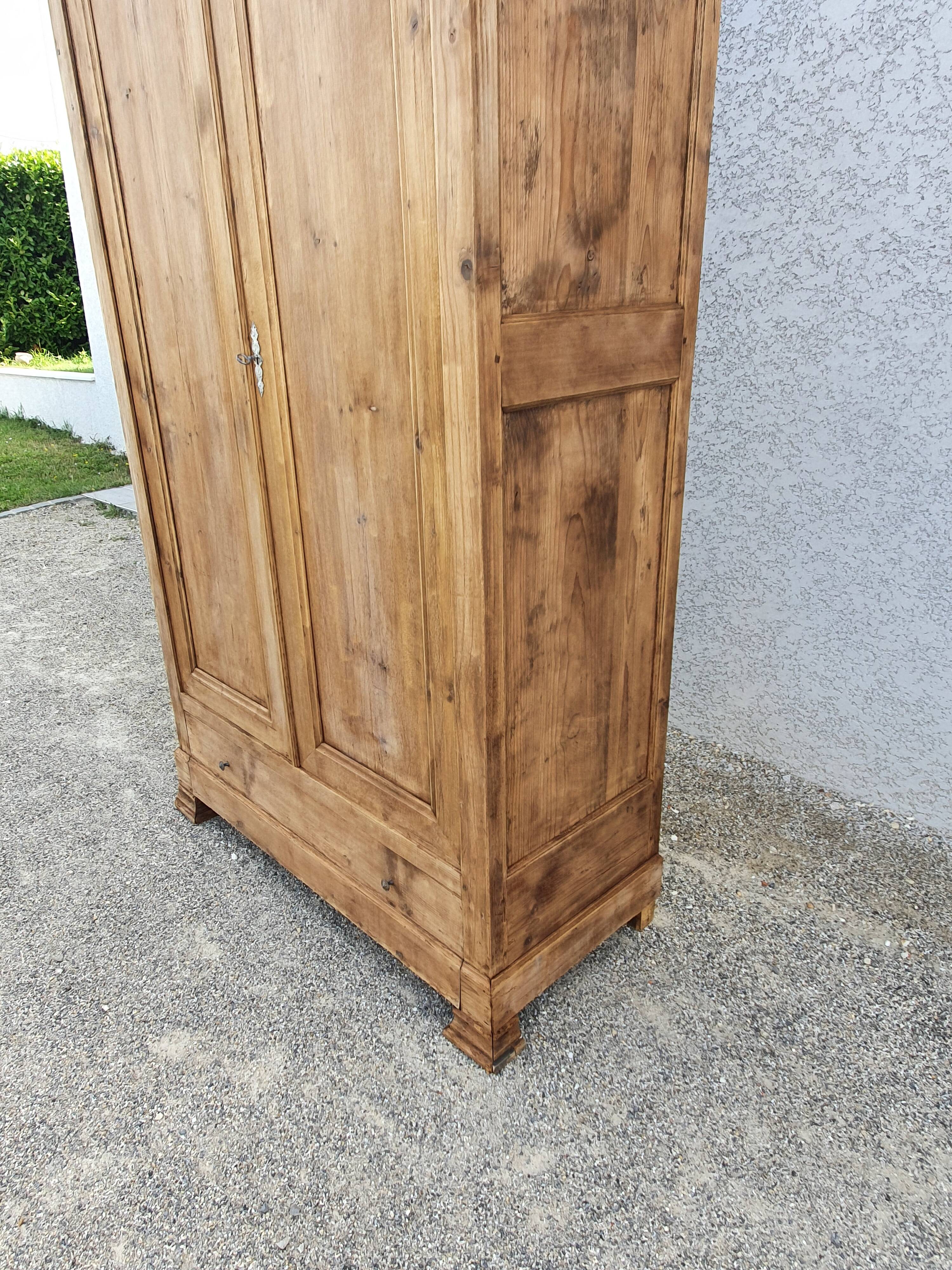 Old wardrobe fir 1900