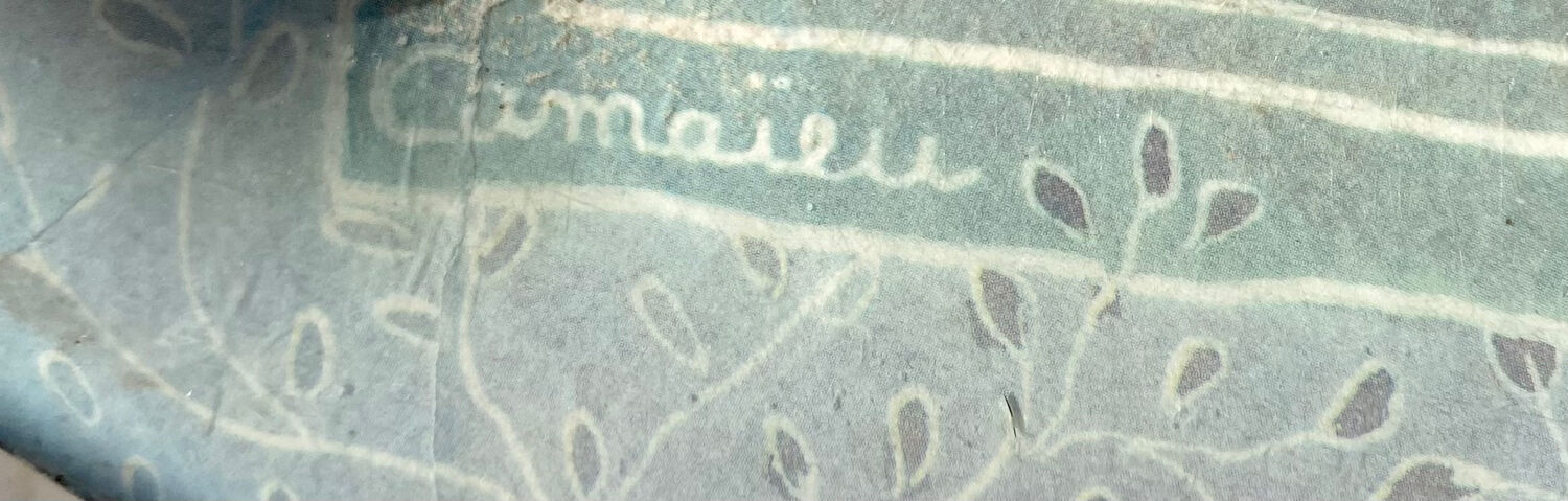 Vintage standing breakfast tray