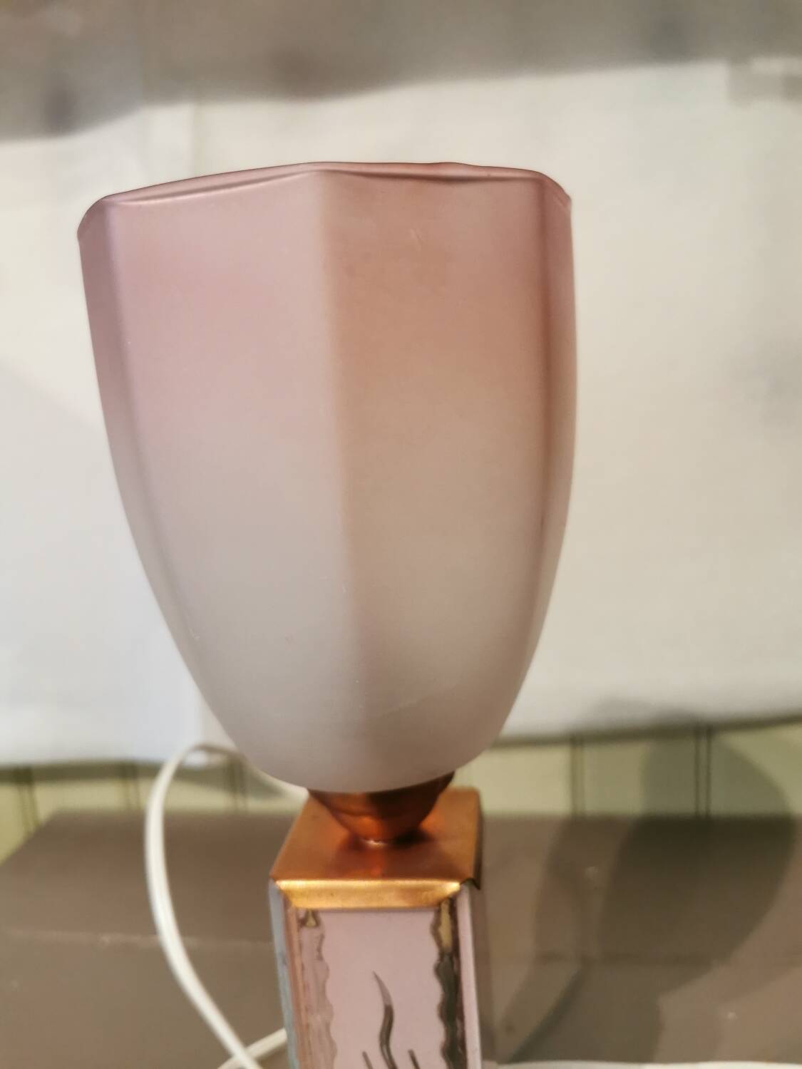 Art Deco lamp in copper and glass