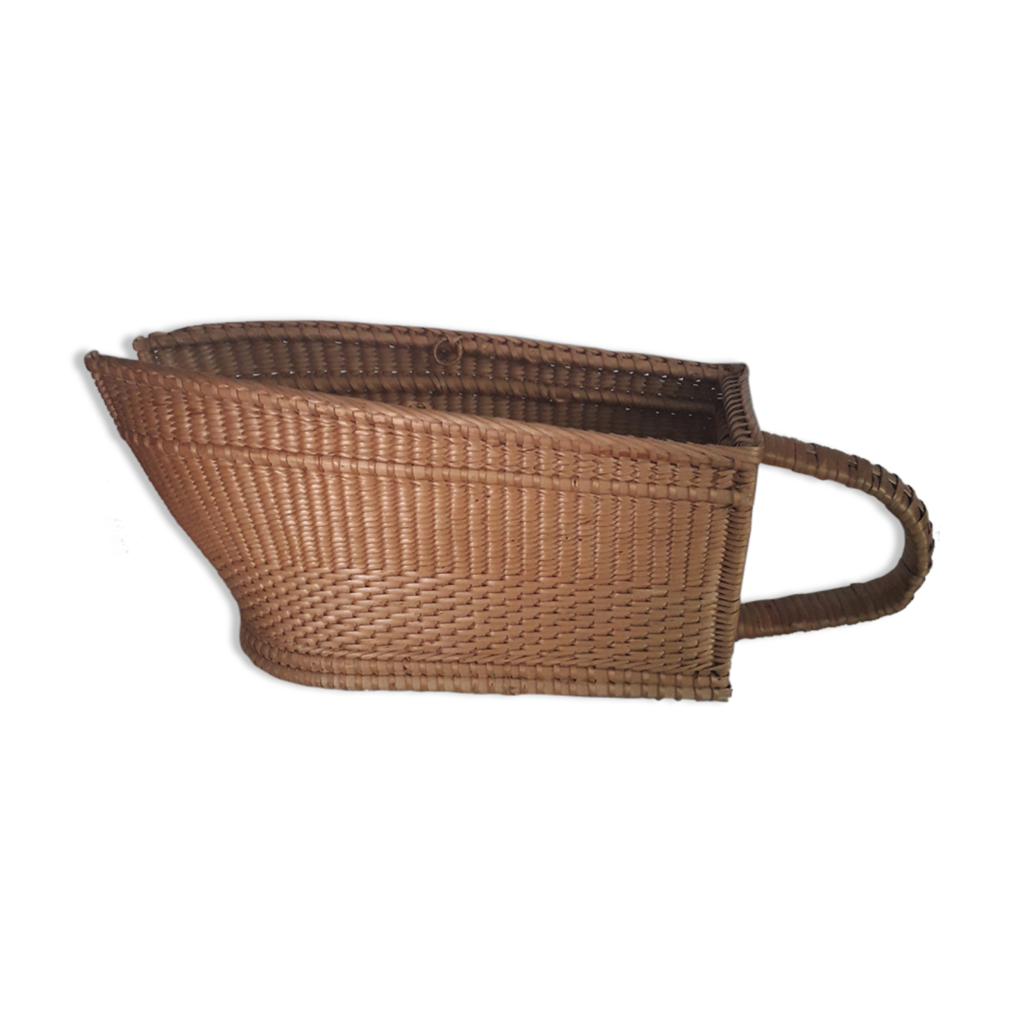 Rattan bottle holder
