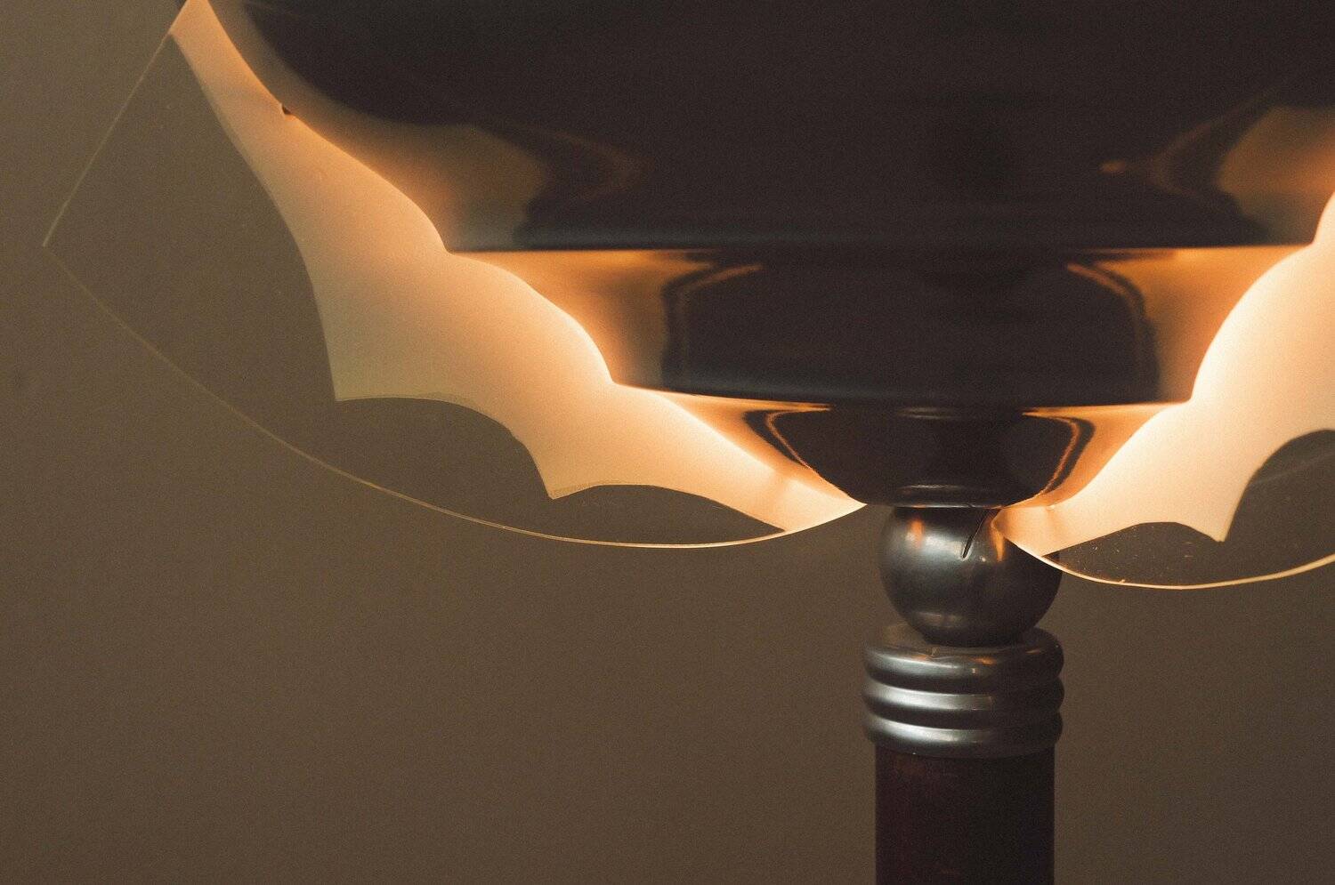 Art Deco floor lamp in oak, metal and glass, circa 1930