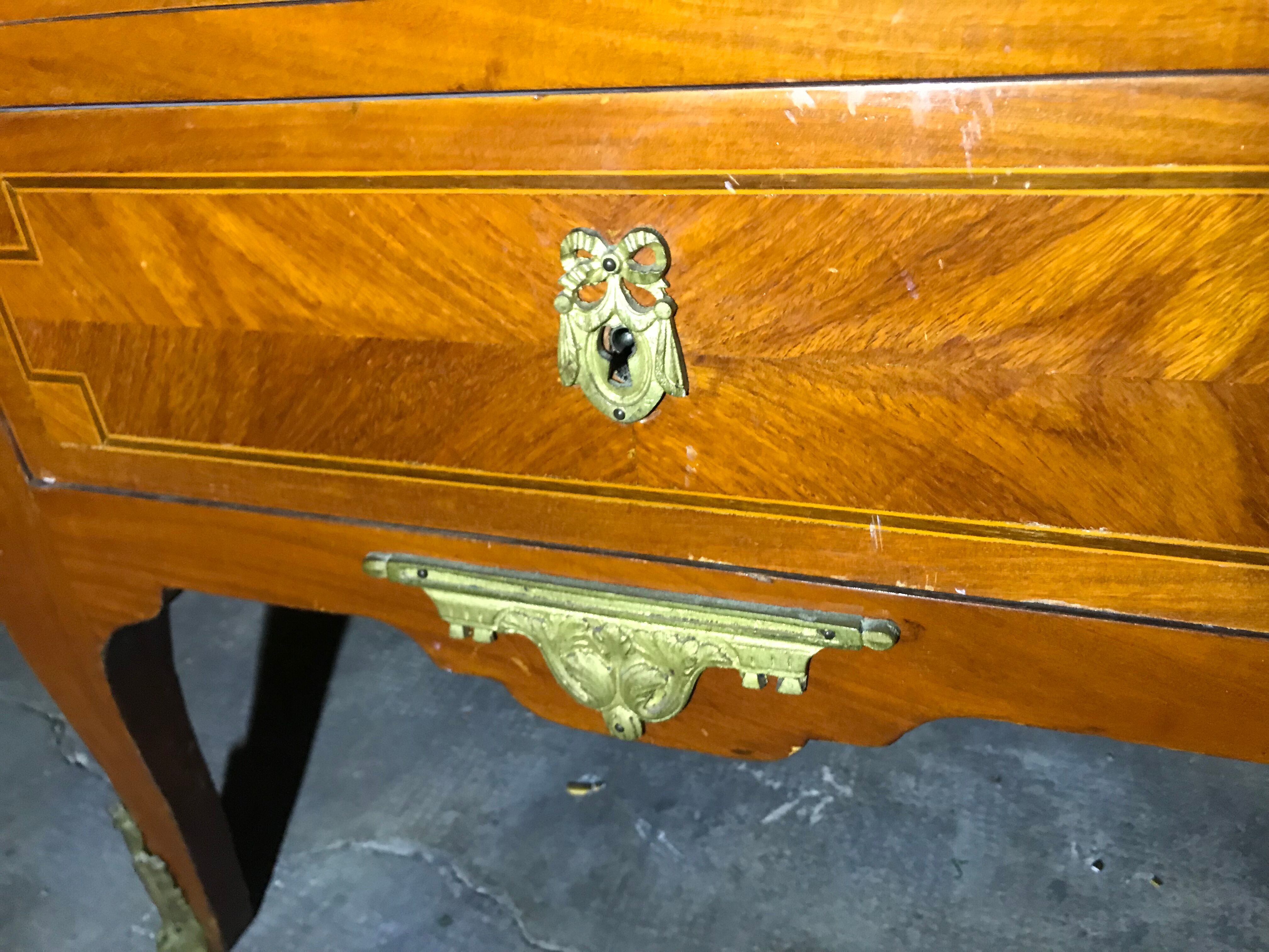 Transition writing desk 1920