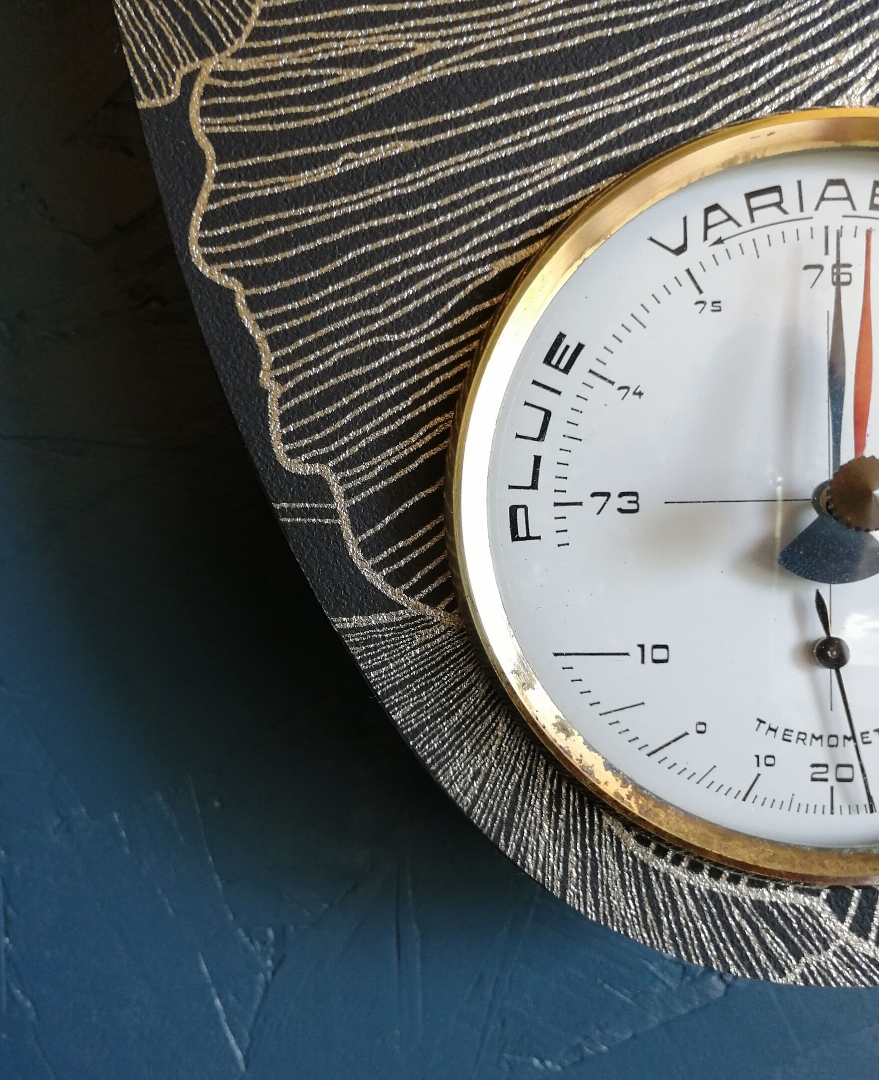 Clock vintage formica wall clock silent barometer "Manufrance"