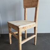 5 chaises en bois vintage