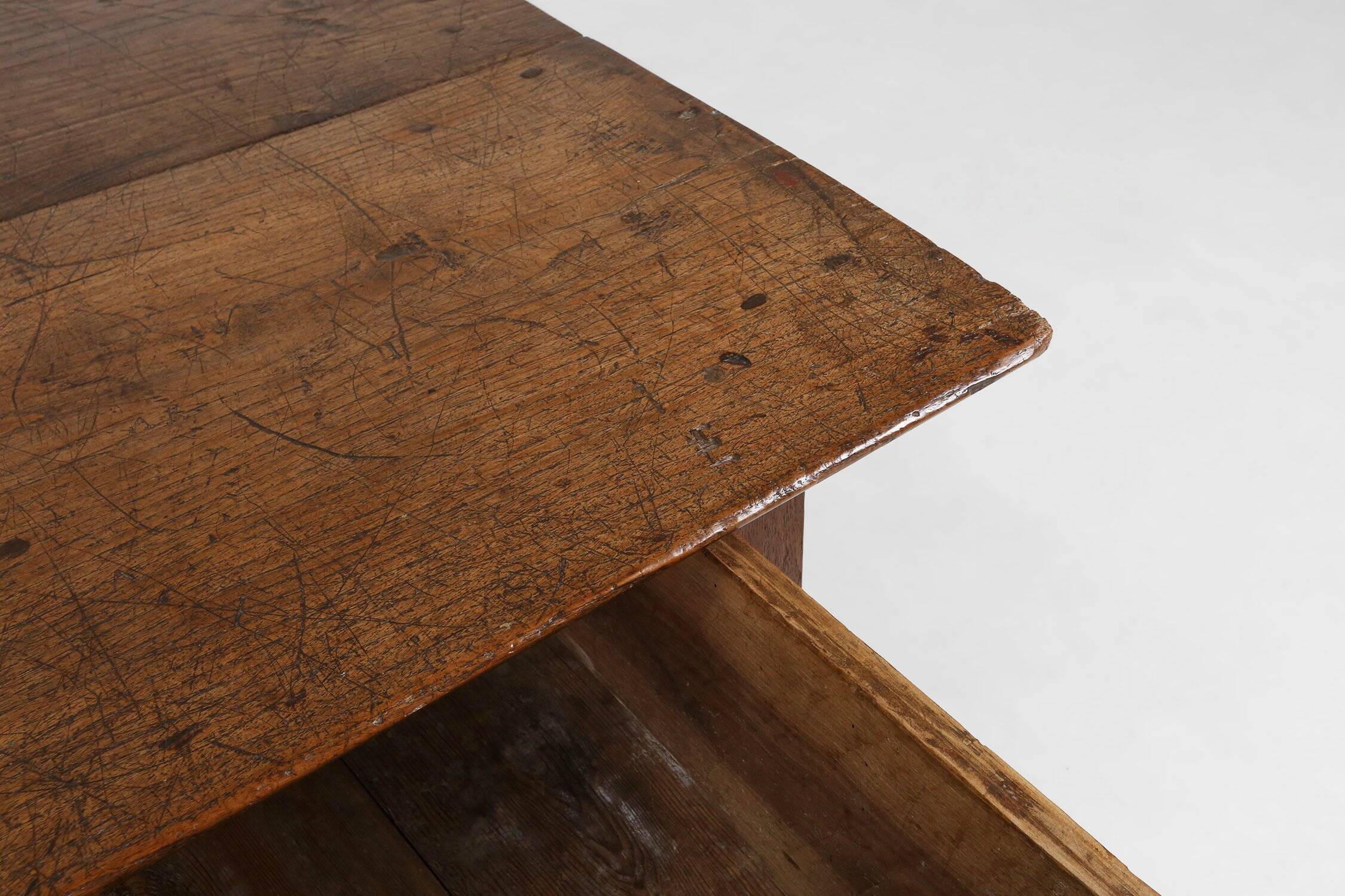 Table, console espagnole antique en chêne sculpté, XVIIIe siècle