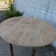 Table ronde rabattable