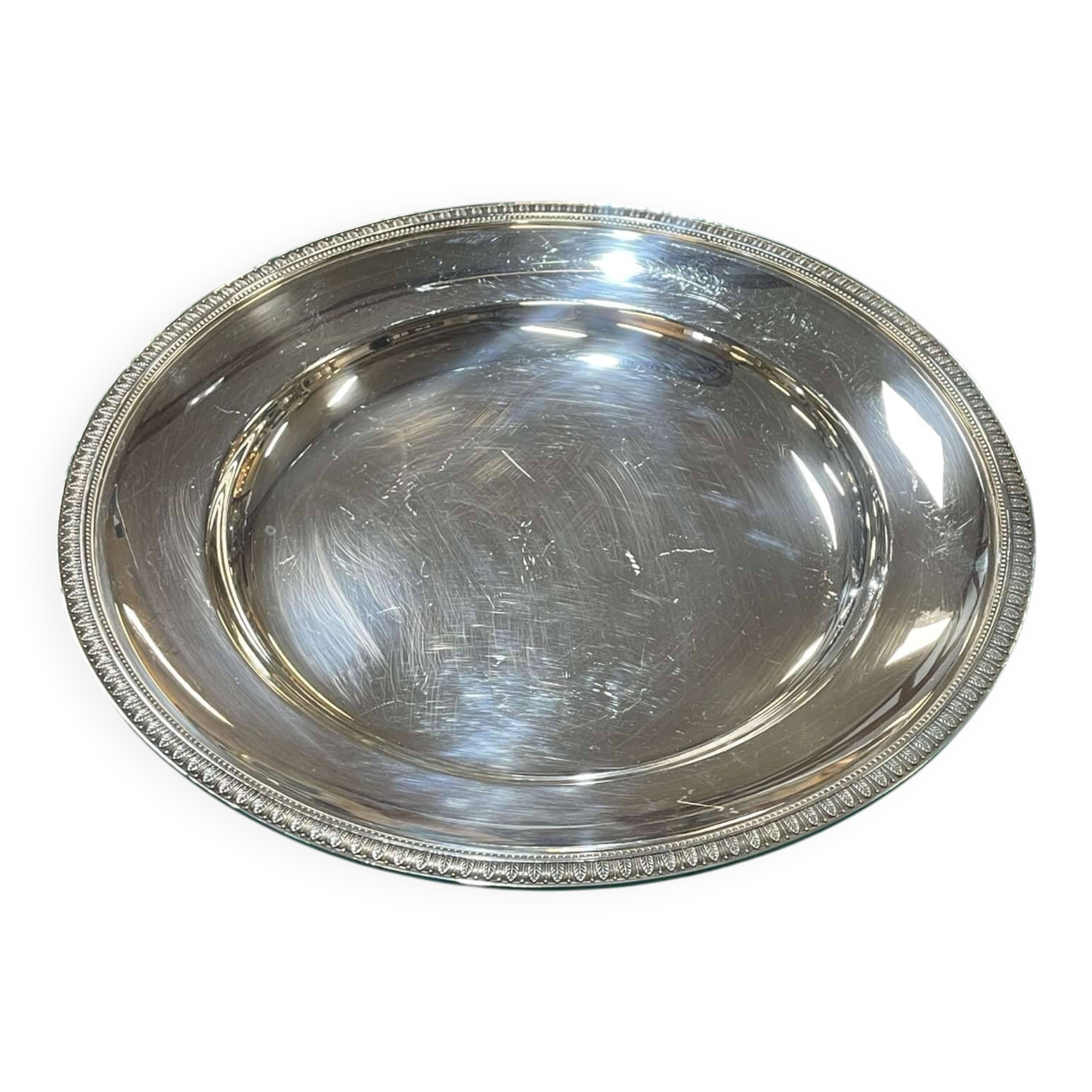 Plateau rond en métal argenté Christofle modèle Malmaison