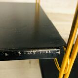 Étagère string