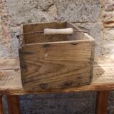 Wooden crate with handle