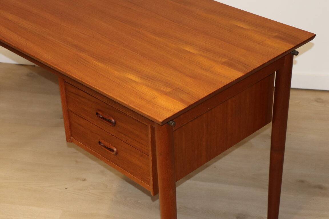 Scandinavian teak desk, 1960