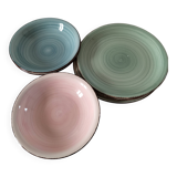 Set of 7 vintage flat and deep plates