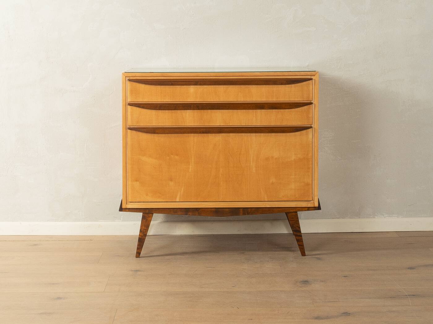 WK Möbel | Helmut Magg – Elegant chest of drawers from the 1950s