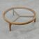 Table moderne en bois de cèdre et verre, Italie fin du 20e siècle