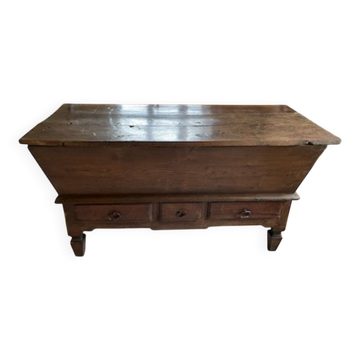Dough mixer or old baker's kneading trough
