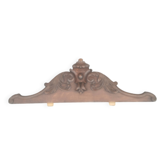 ancient oak pediment