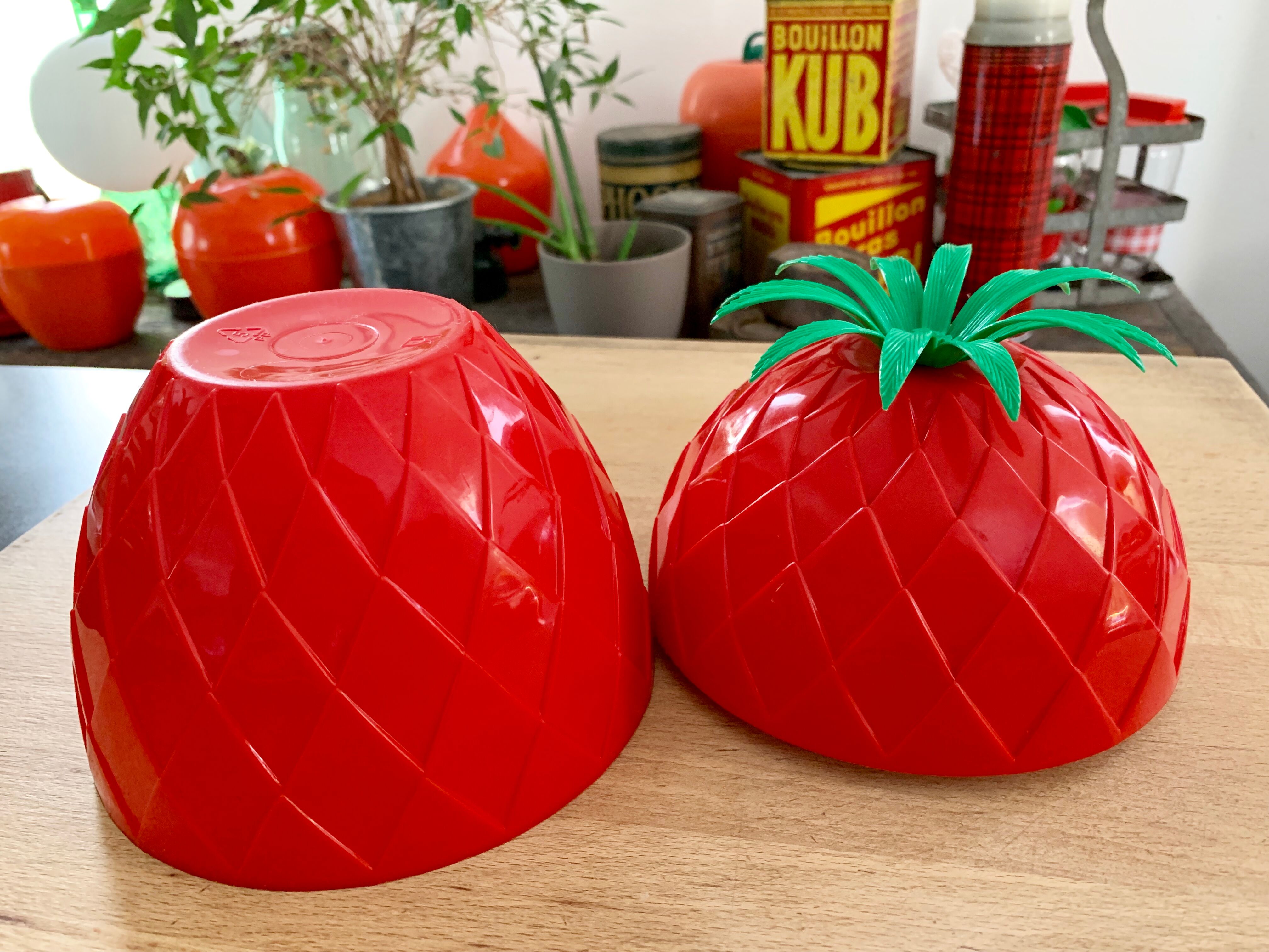 Vintage red pineapple ice bucket