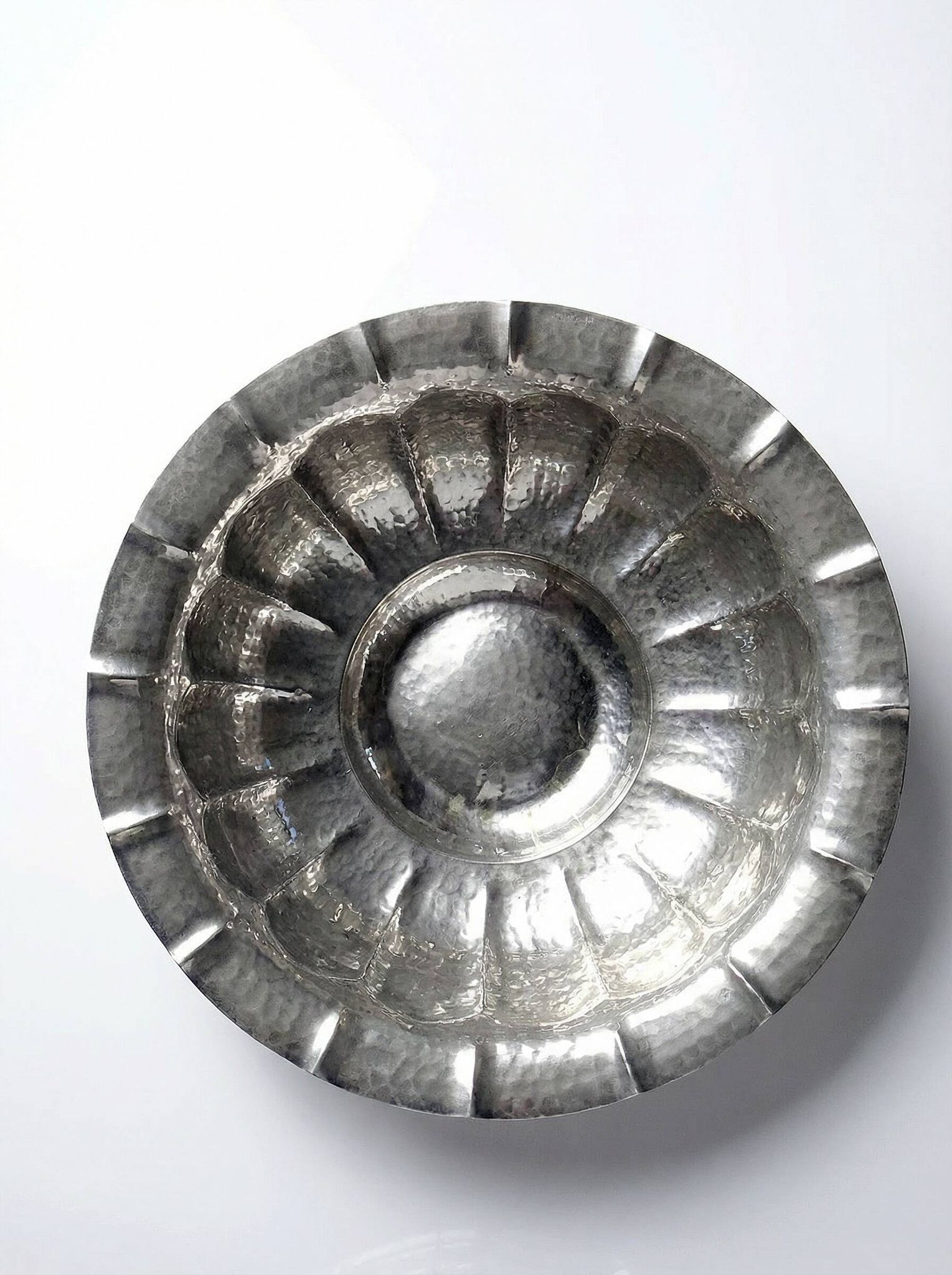 Large basin, bowl, Olri Italy vintage 1950s silver plated hammered.