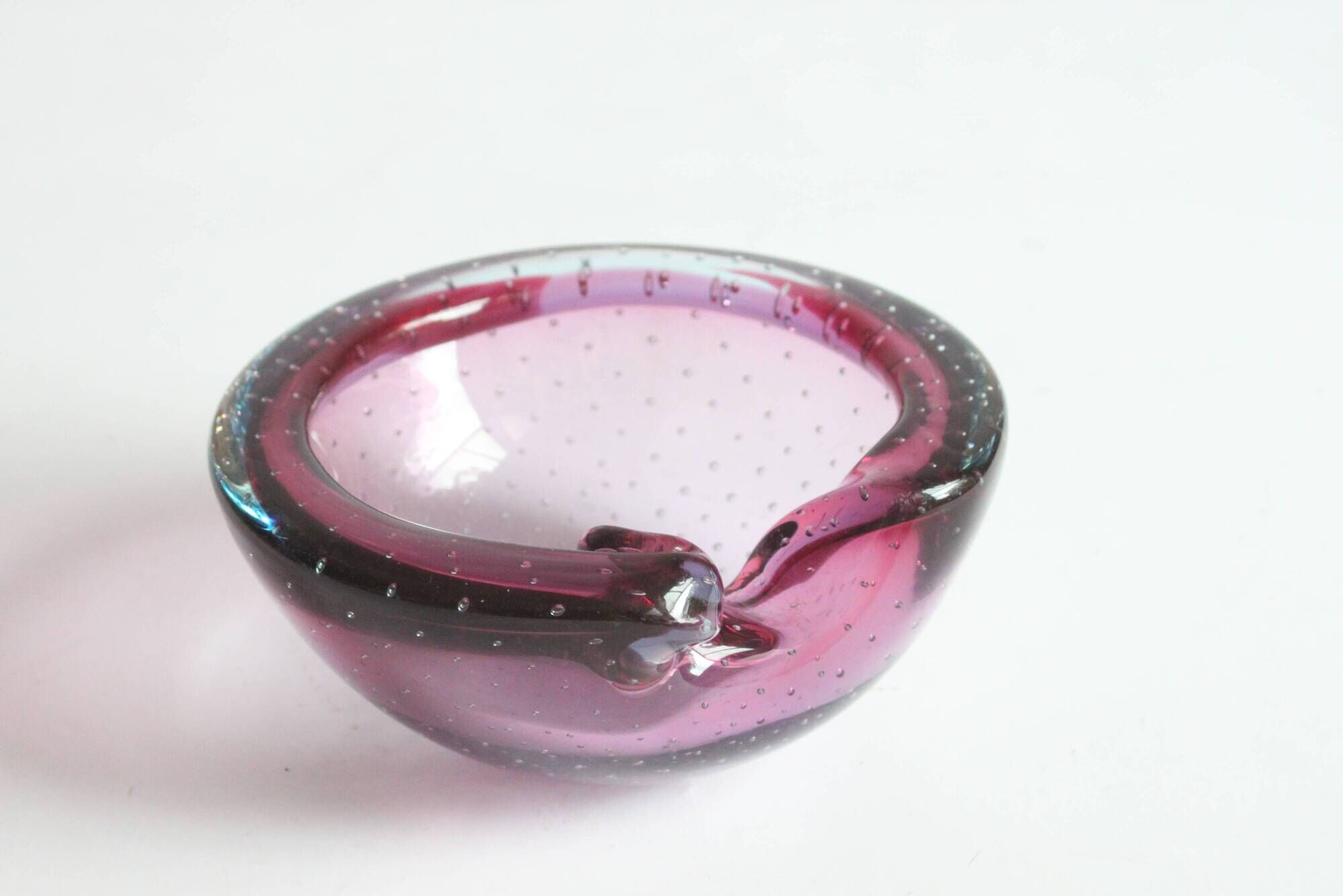 Murano glass purple bullicante trinket bowl, 1960s