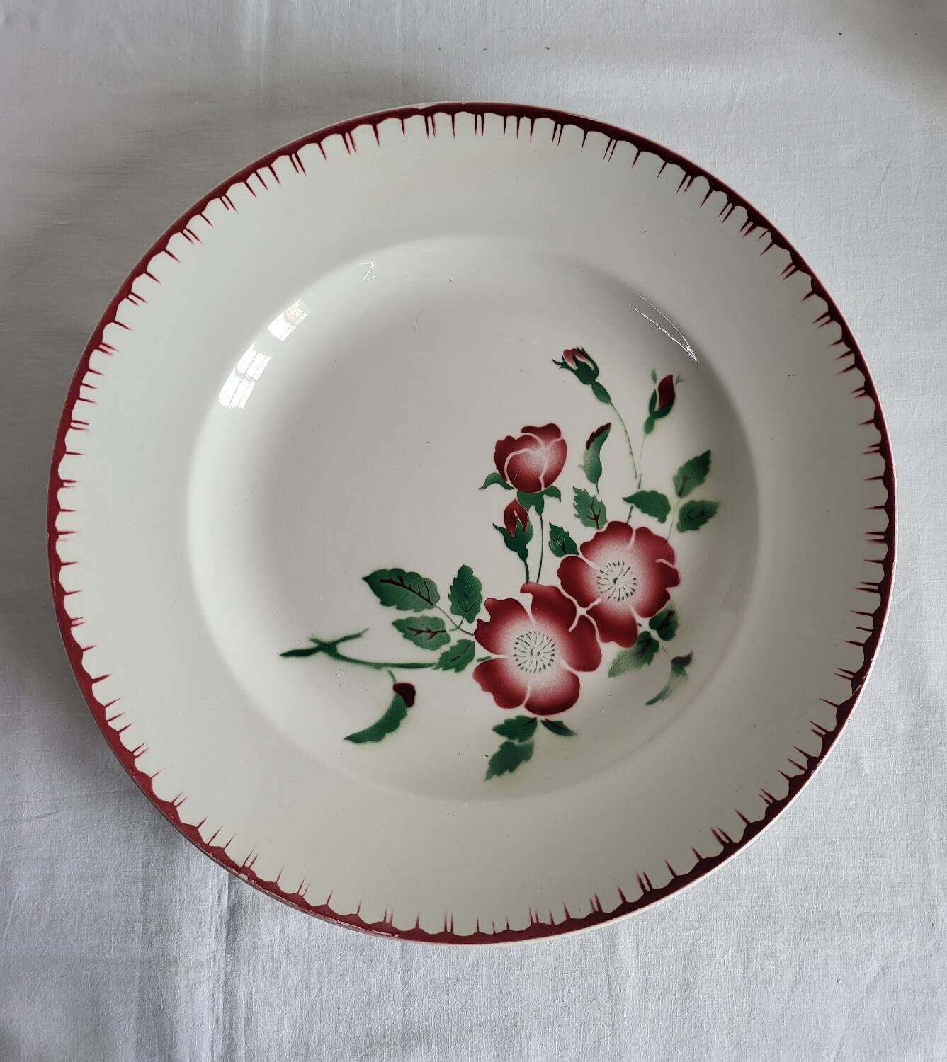 Large round serving platter sarreguemines, epernay model