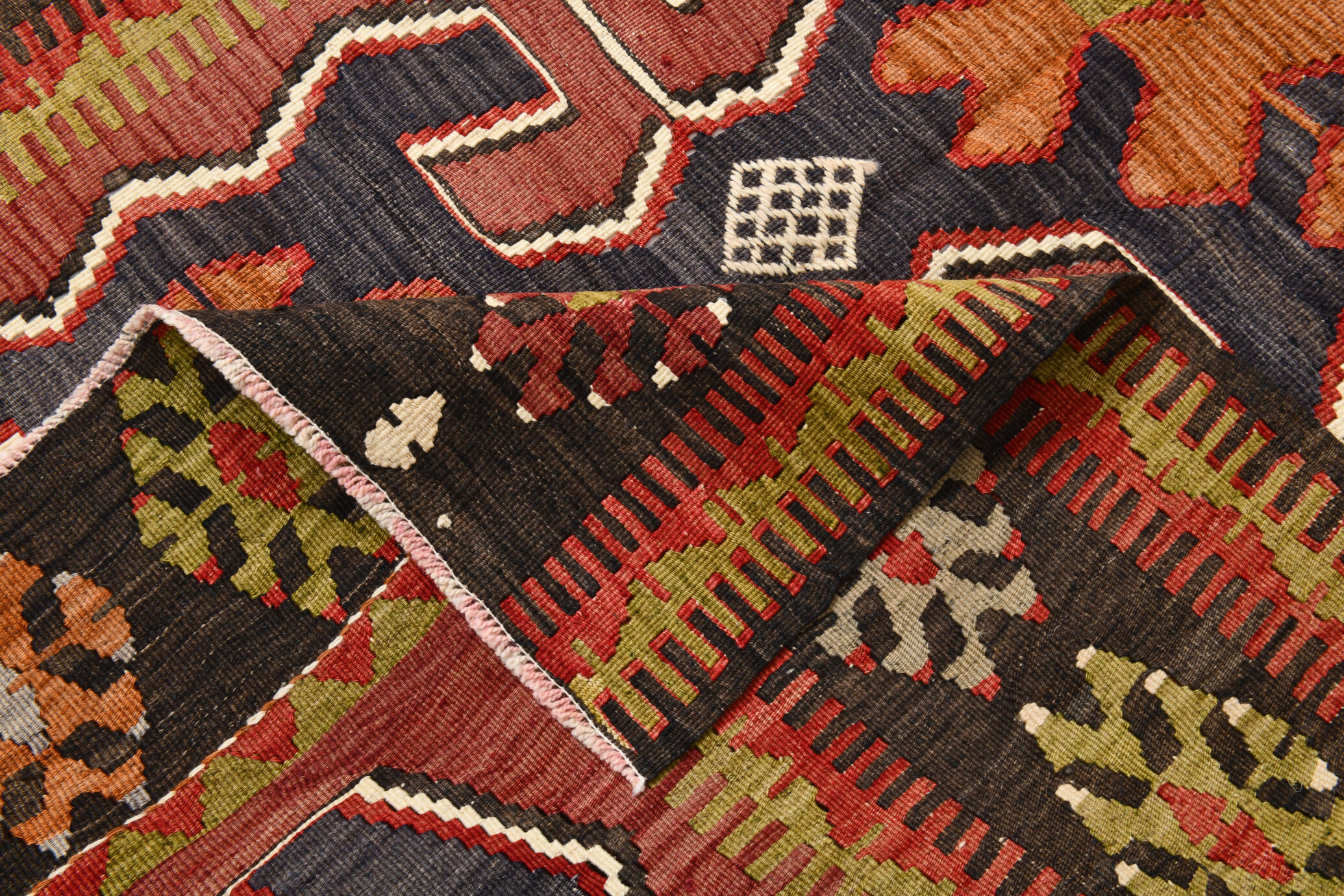 Antique kilim rug 195x133cm