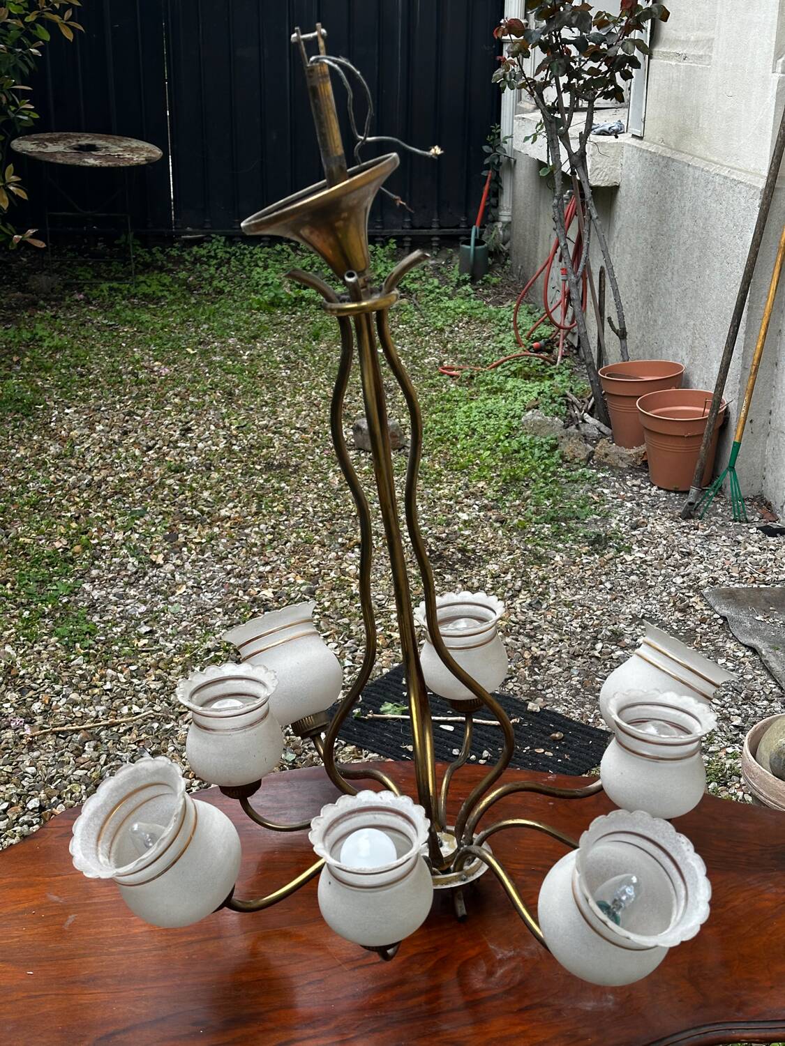 Vintage Lustre Brass and Frosted Glass with White and Gold Large Grains 8 Lights