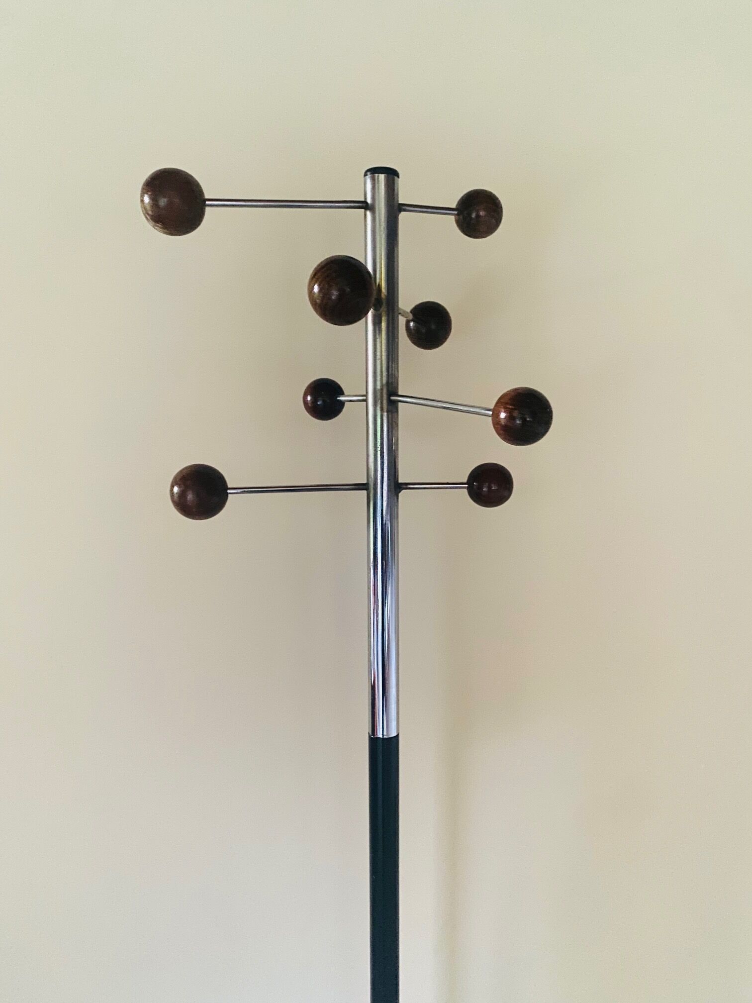 Coat rack chrome and wood, 1970's