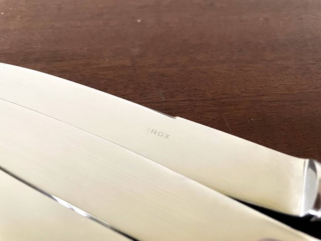 Set of 12 silver-plated knives, France