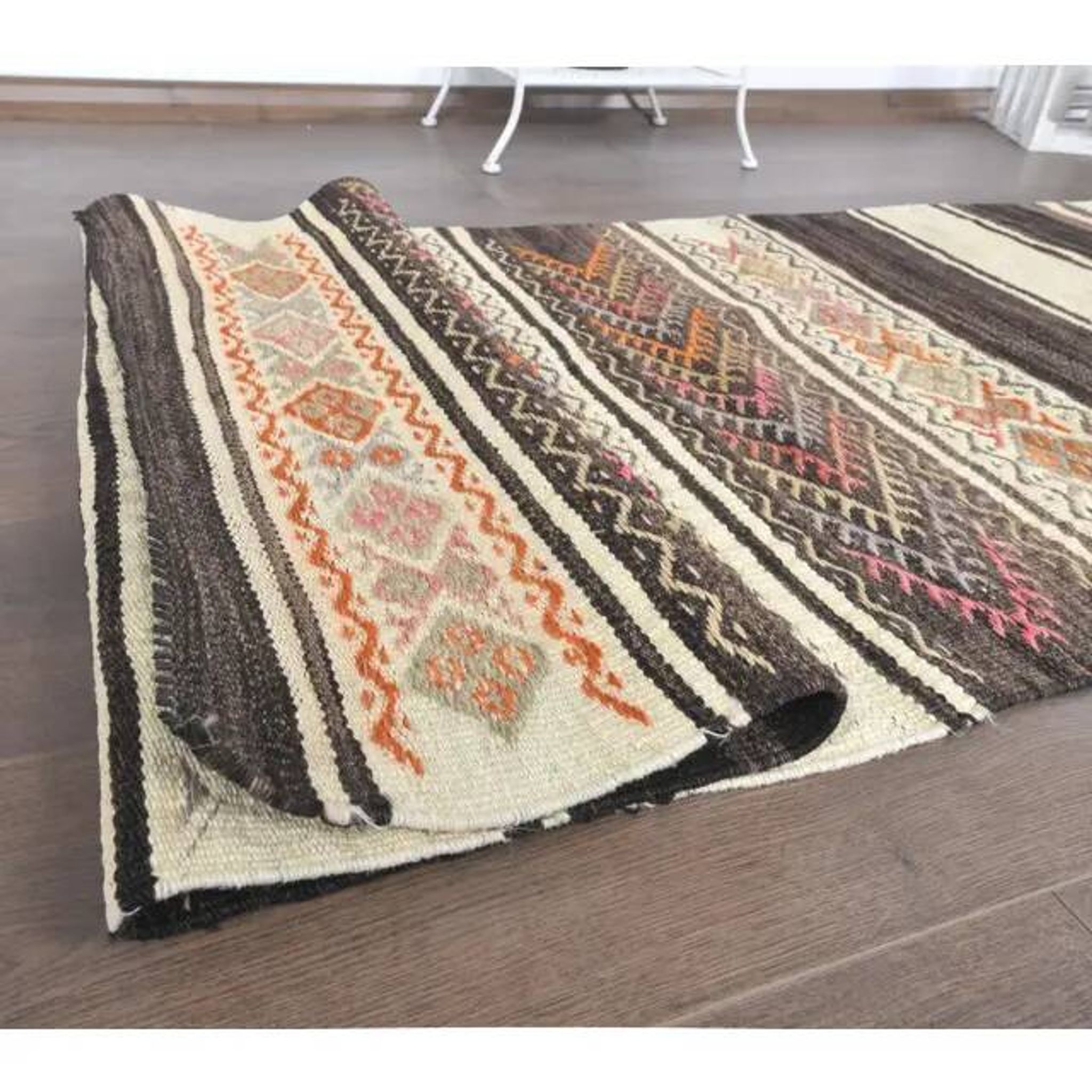 1970s Vintage Turkish Runner Handwoven Wool Flatweave Kilim Rug 84x266