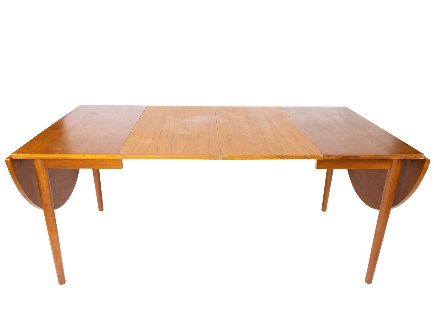 Dining table in teak designed by Arne Vodder from the 1960s