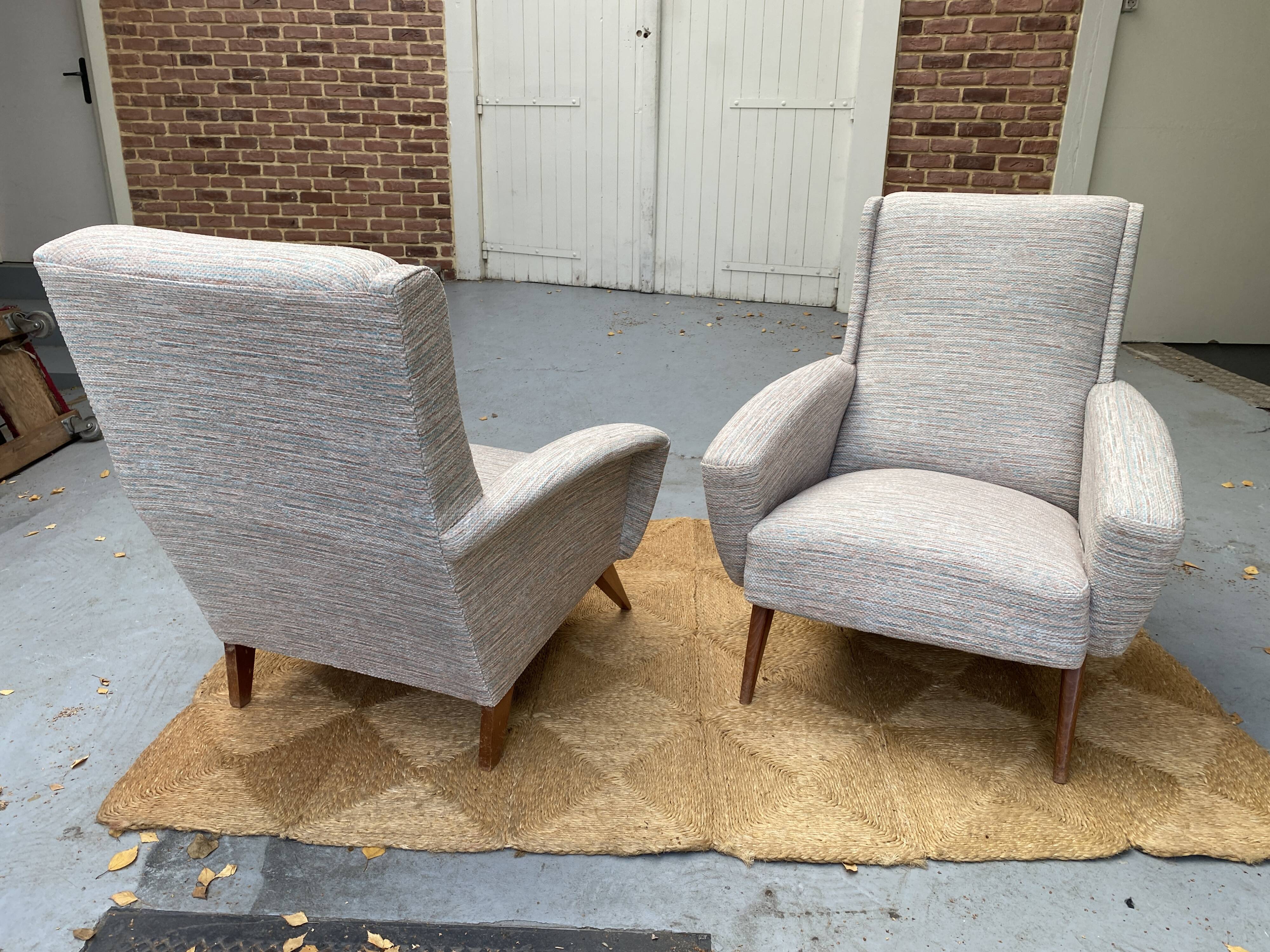 Paire de fauteuils vintage