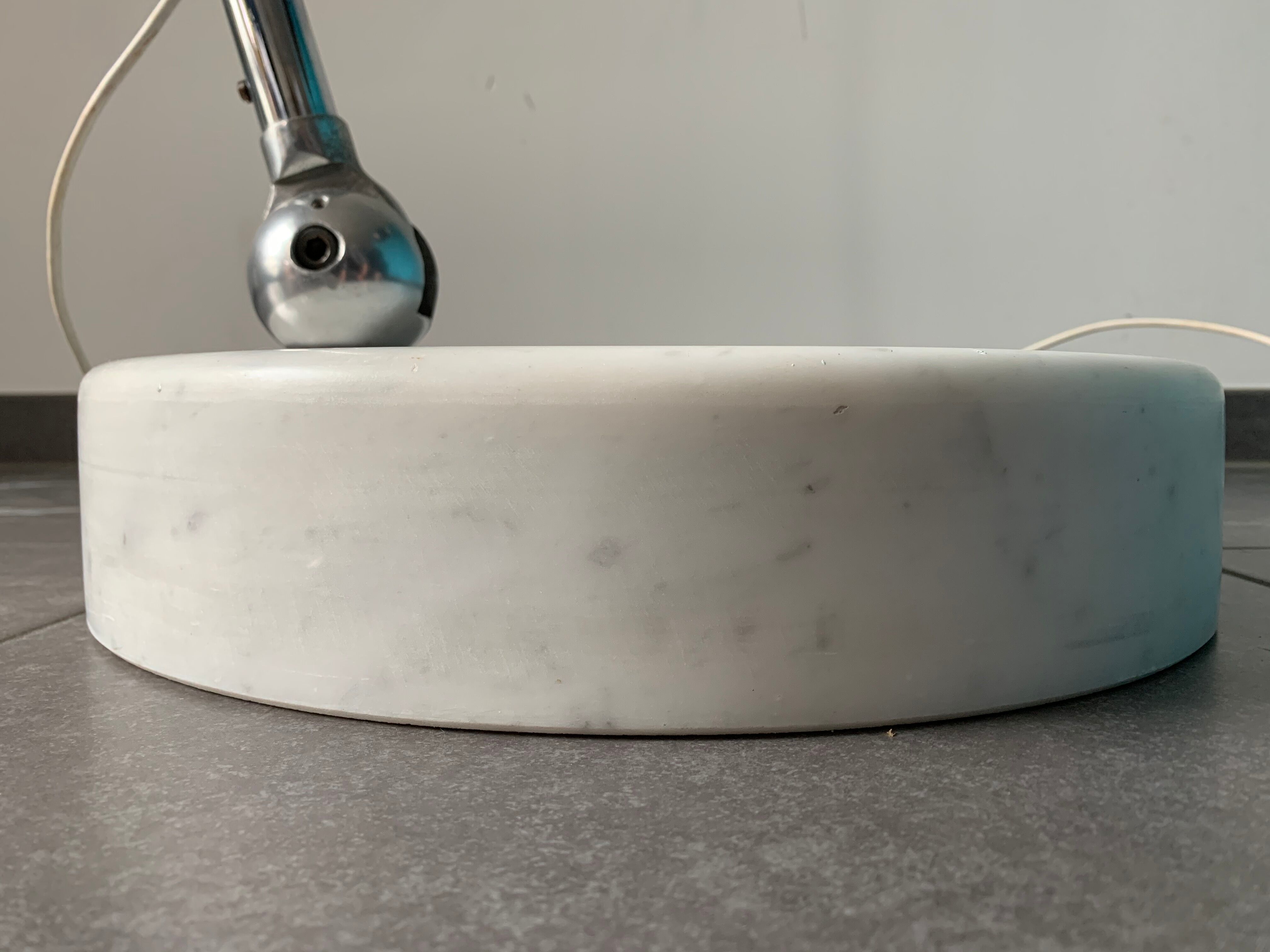 Harvey Guzzini adjustable arc lamp 1960