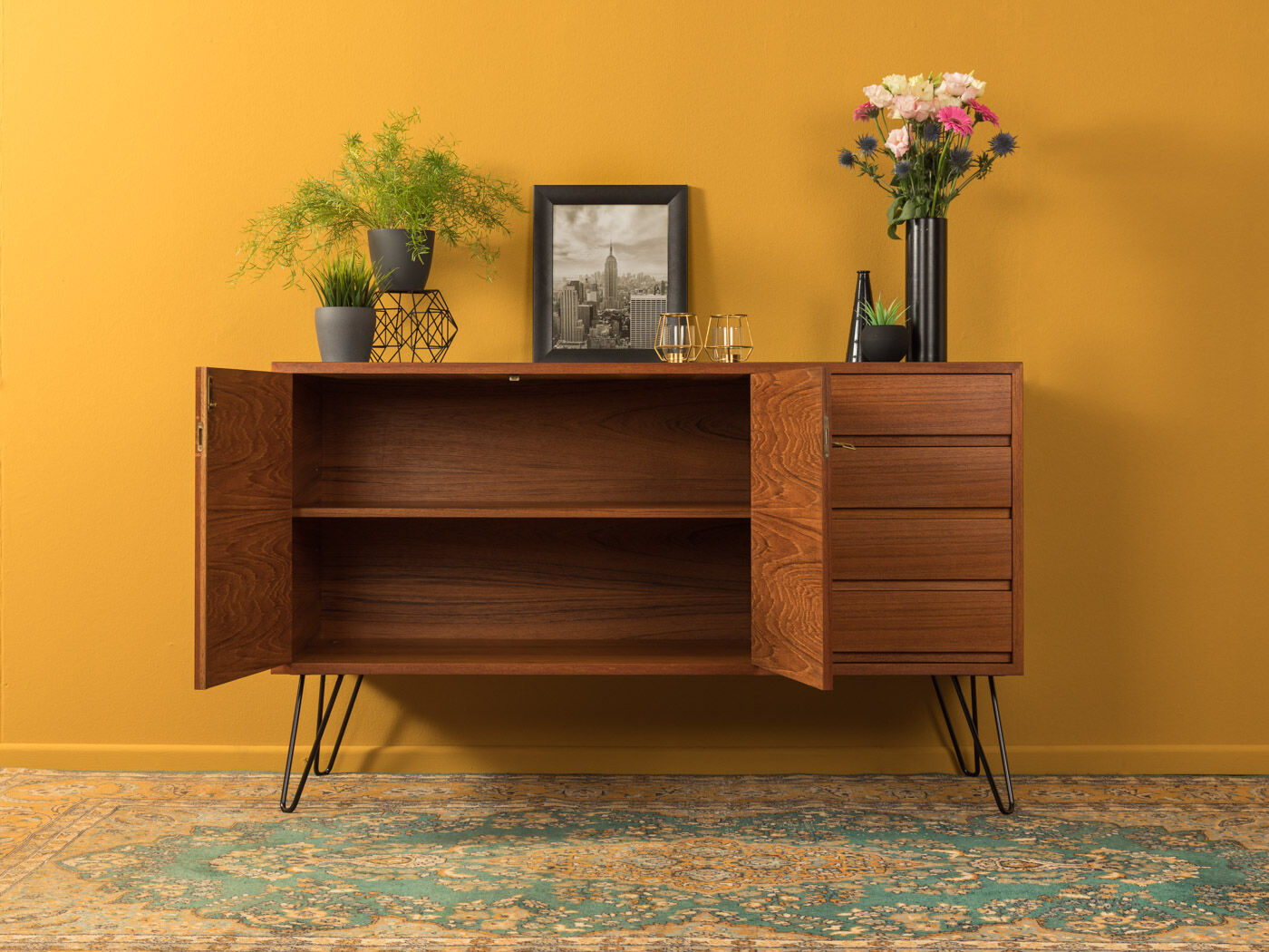 Teak sideboard from the 1960s