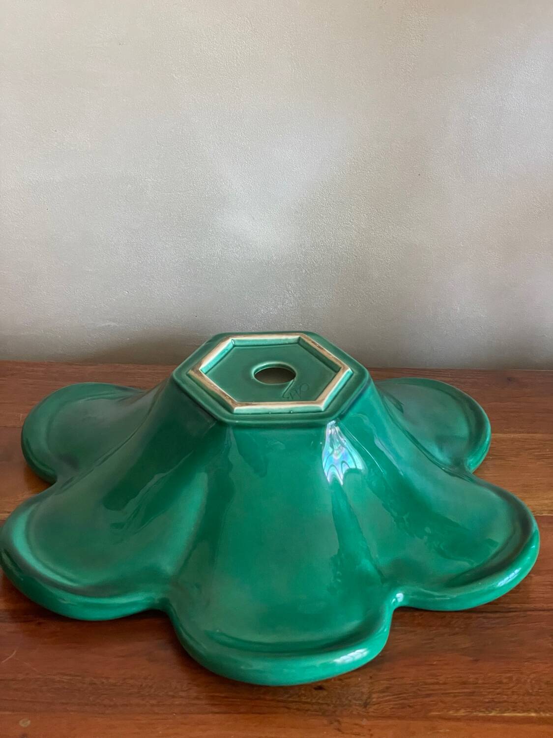 Large bowl signed Cab ceramic Bordeaux