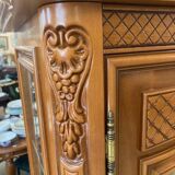2-door display case
