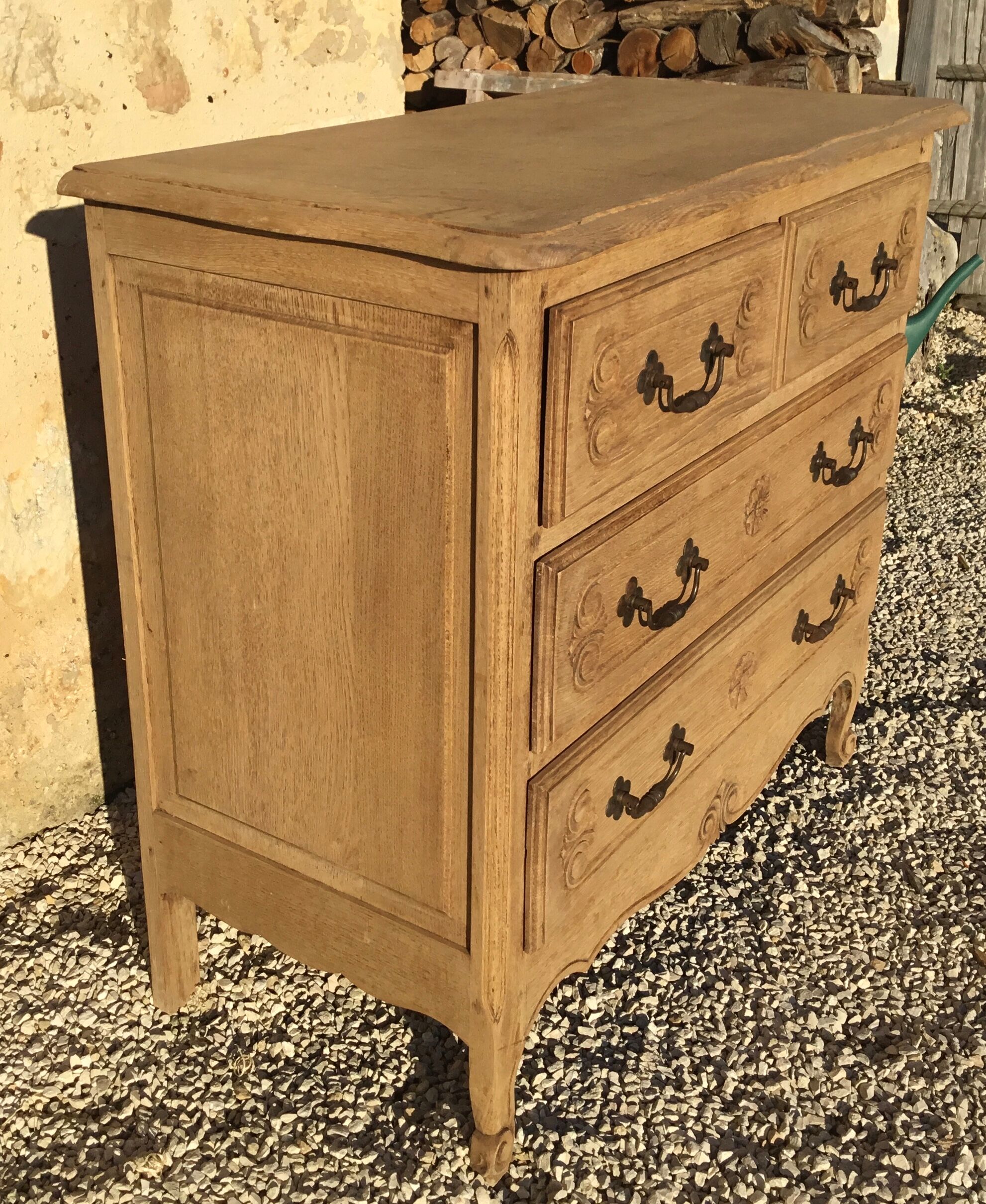 Louis XV-style oak dresser