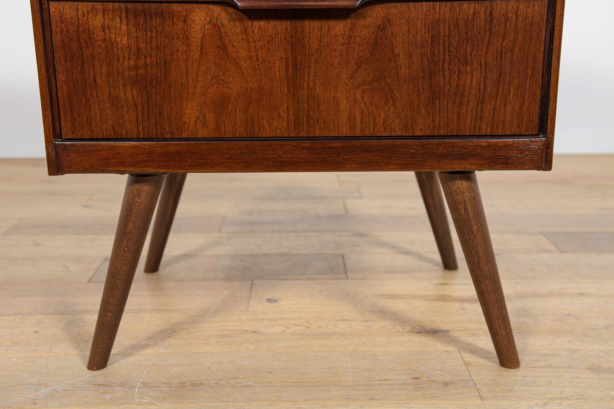 Commode en teck, Danemark, années 1960