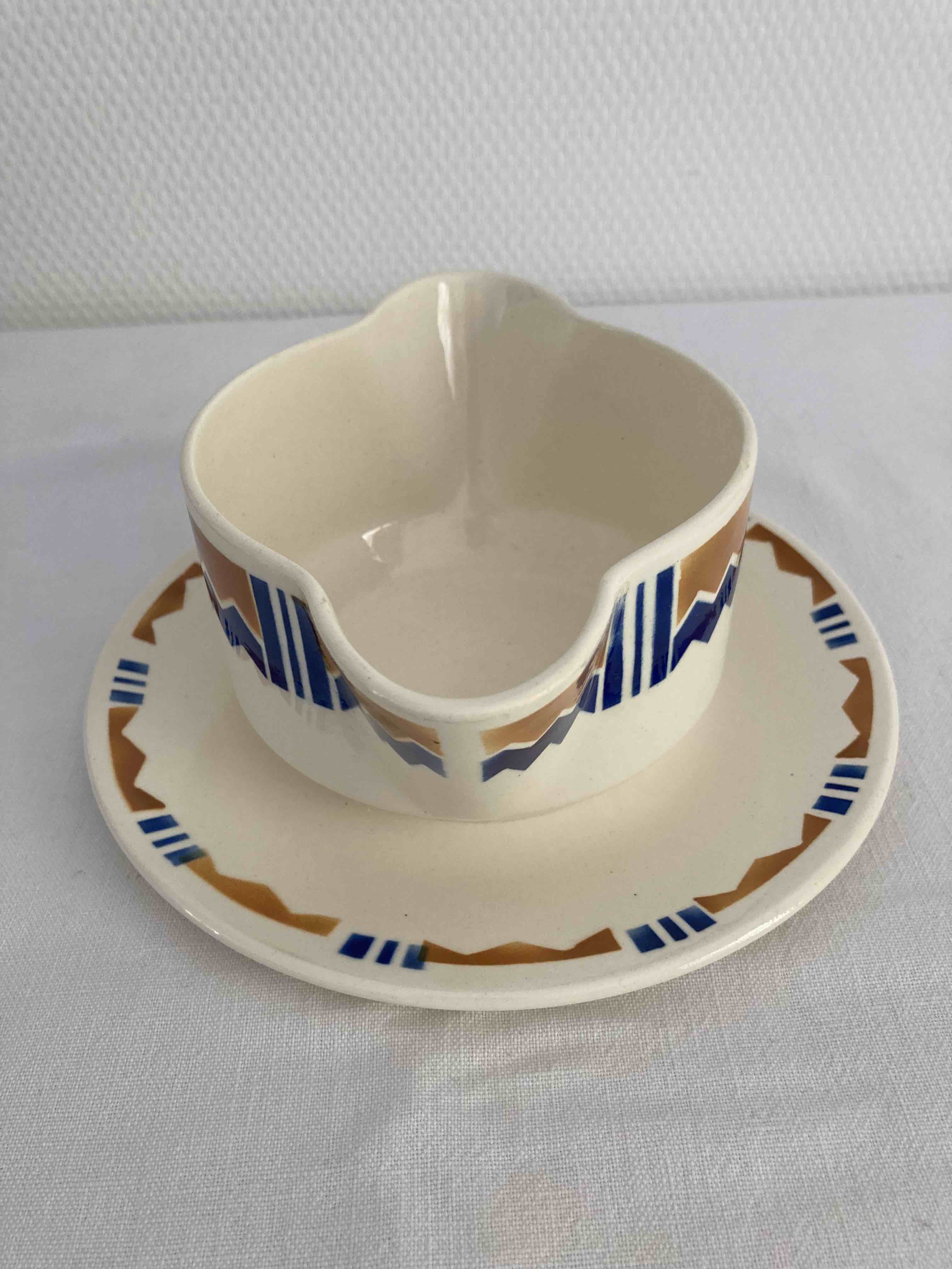 Badonviller sauce boat