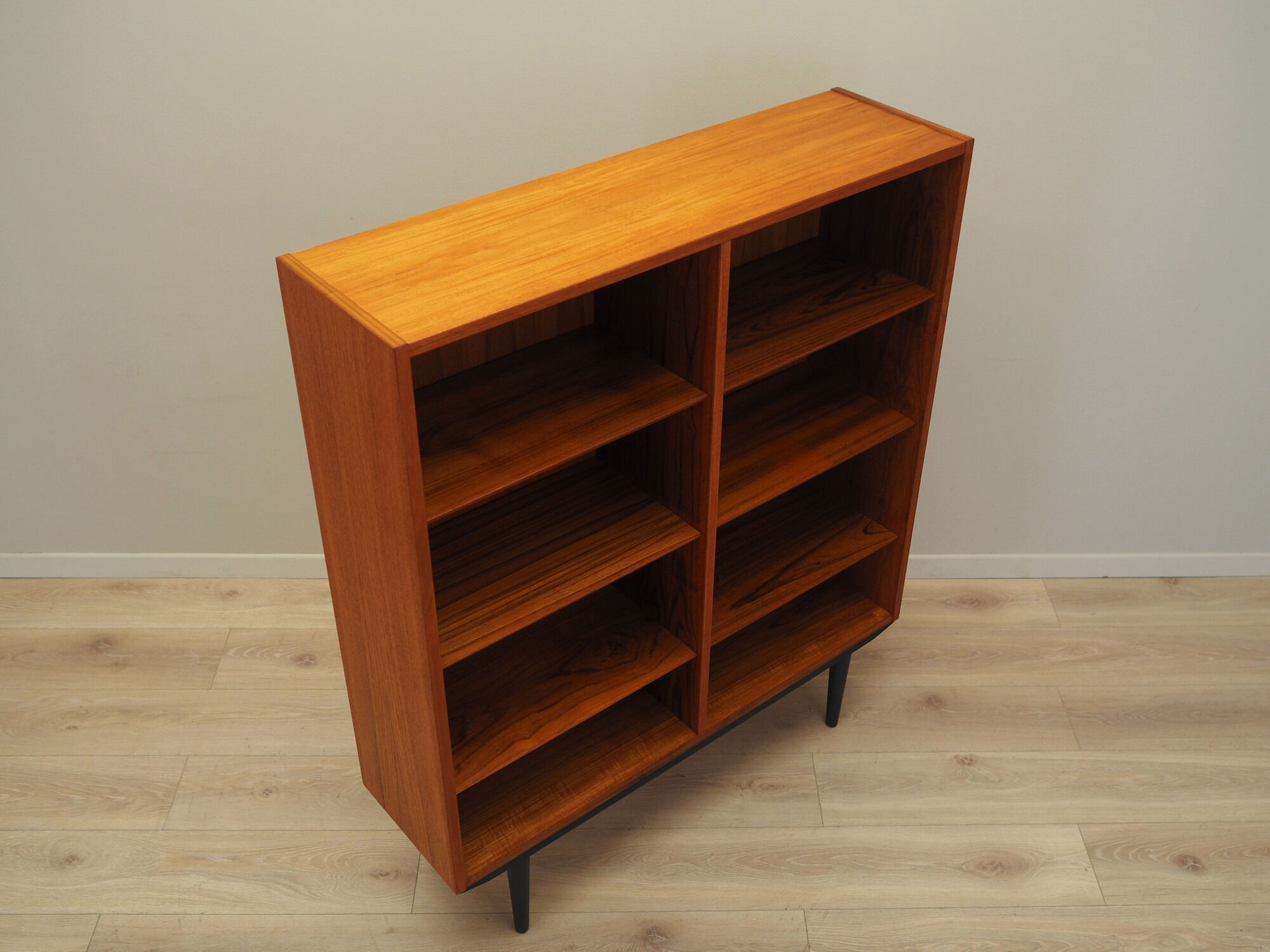 Rosewood bookcase, Danish design, 1970s, production: Hundevad