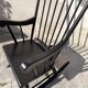 Rocking-chair noir vintage