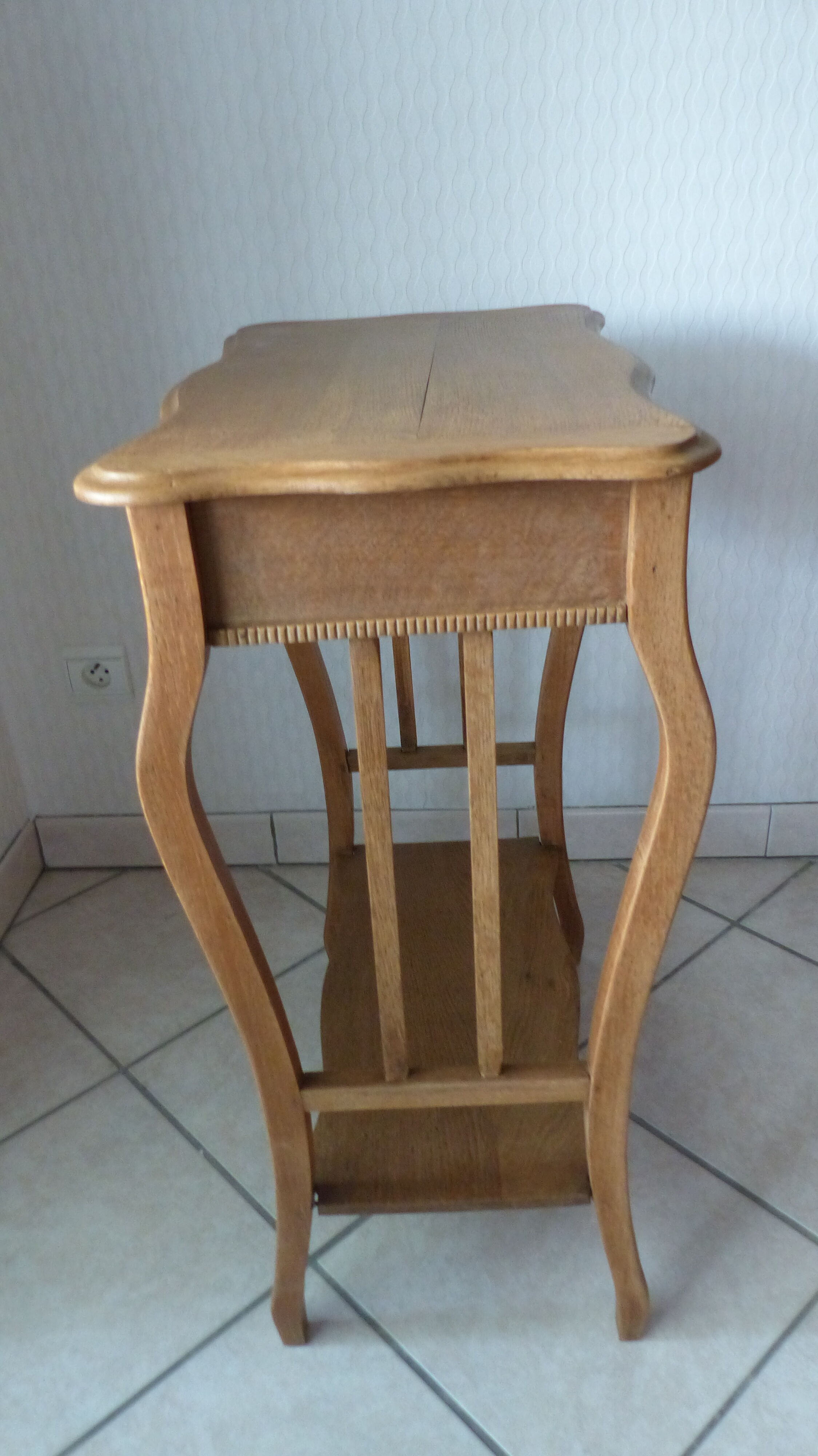 worker or hairdresser