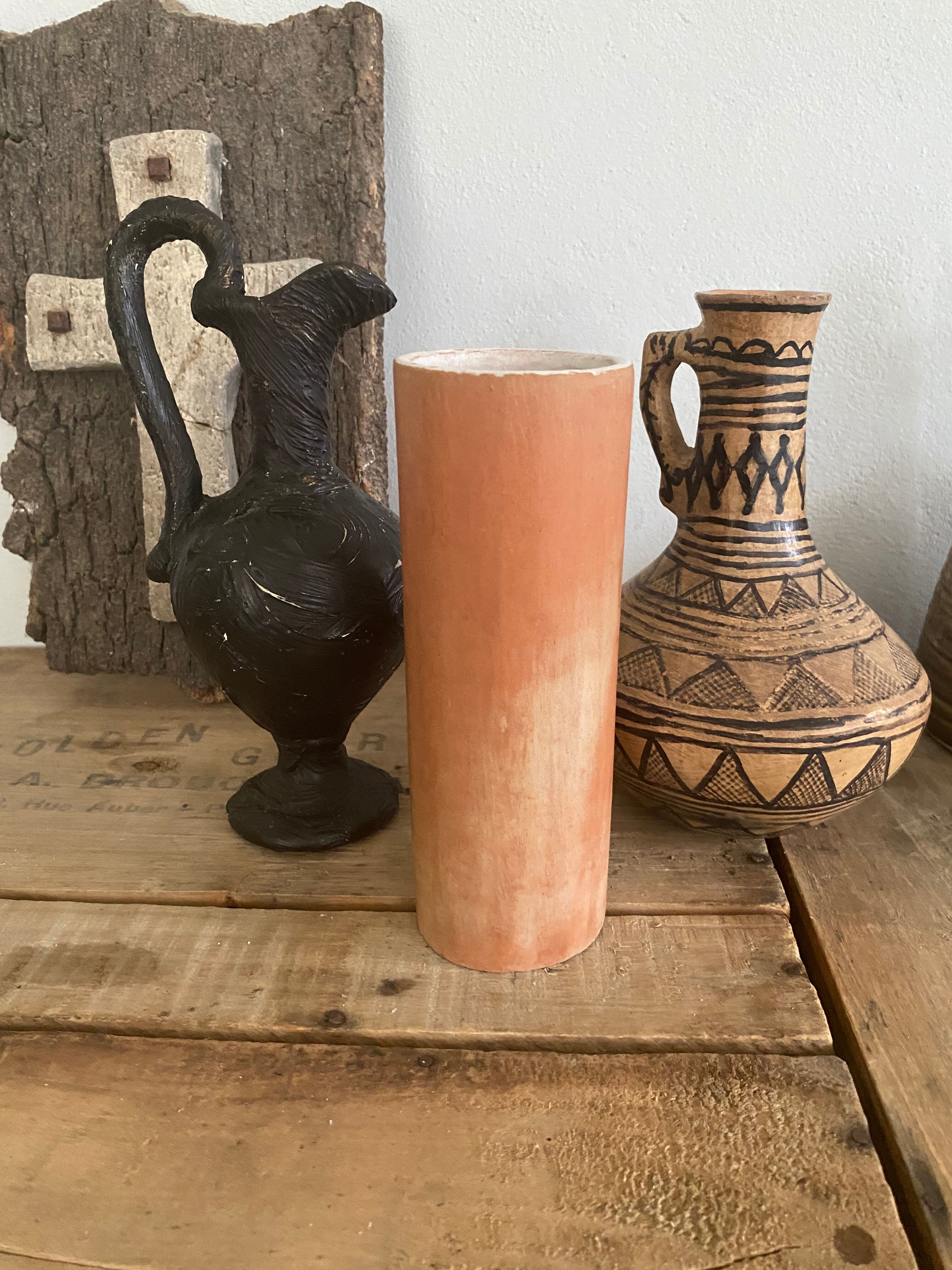 Vase terracotta roll enamelled interior
