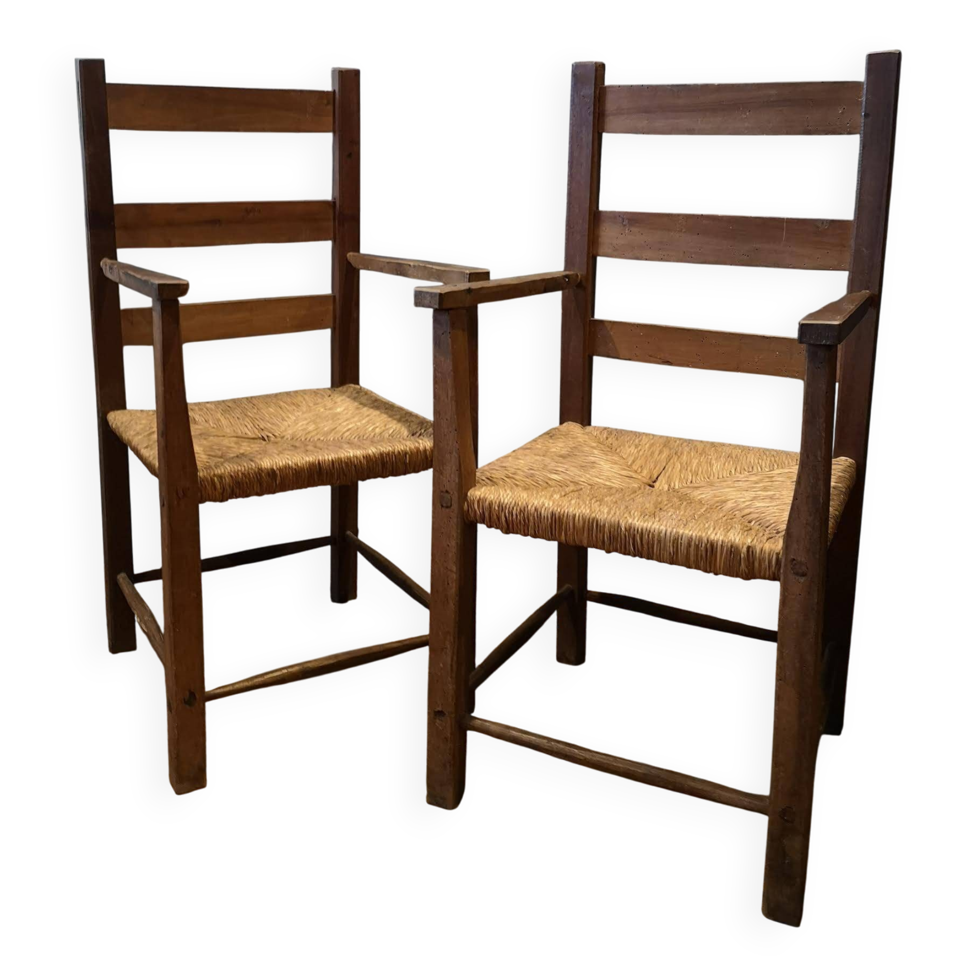 Pair of antique wooden straw-seated armchairs - Authentic country style