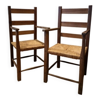 Pair of antique wooden straw-seated armchairs - Authentic country style